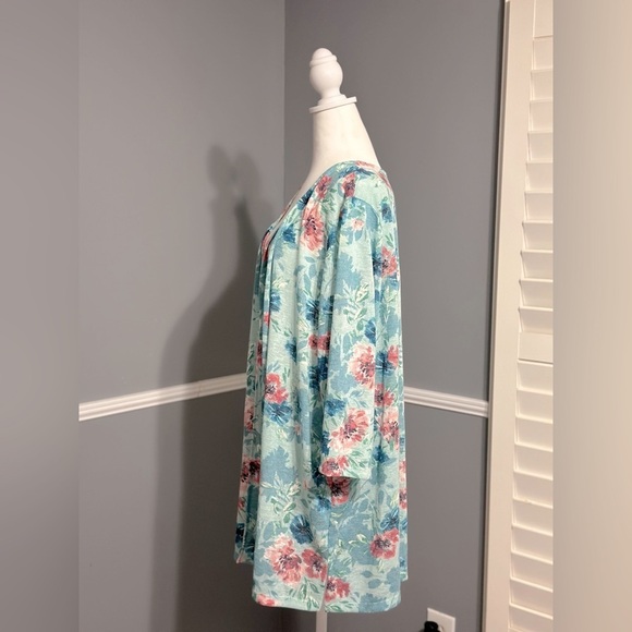Catherine's Women's Floral Print Cardigan Sweater Topper NWT Size 3X 26-28W - Picture 4 of 7